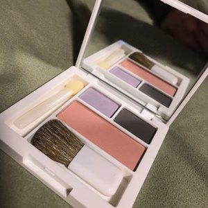 Mini CLINIQUE Eyeshadow/Blush Palette